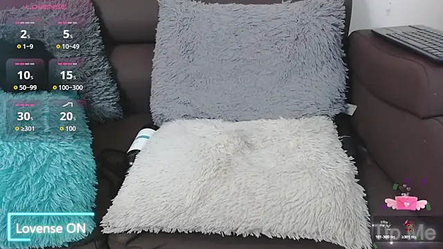 LiamBrown09's cam snapshot