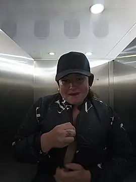 Shofy22 live sex cam