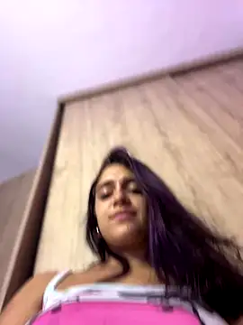 Alice777_ live sex cam