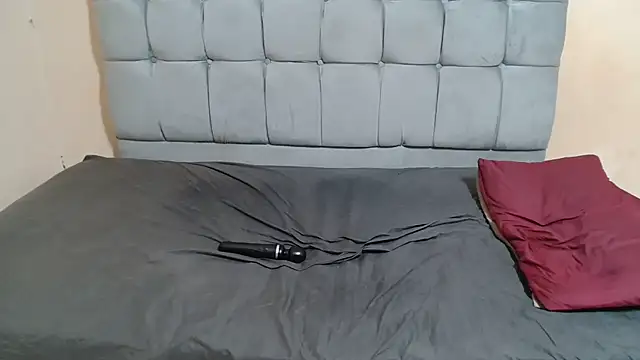 curveAss222 live sex cam