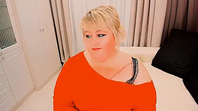 BIGTITSBBW live sex cam