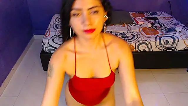 marina_huerta03's cam snapshot