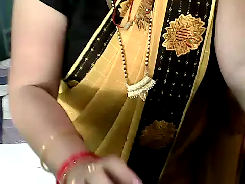 BABITA_KUMARII's cam snapshot