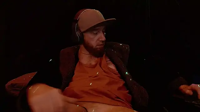 GenitalWars's cam snapshot