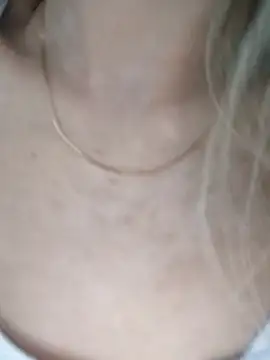 Melzinhasweet's cam snapshot