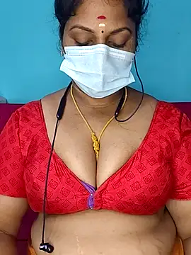 deepikasree143's cam snapshot