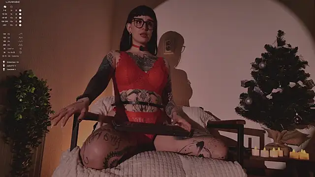 MichaellaMoon's cam snapshot