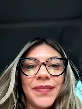 alicee16 live sex cam