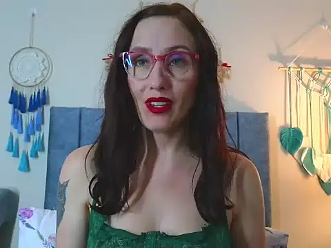 IberianMoonMK's cam snapshot