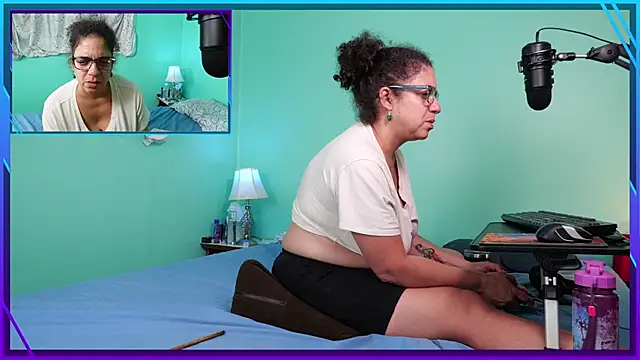 nsfwismorefun's cam snapshot