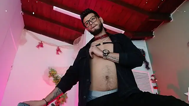 Colby_brown03's cam snapshot