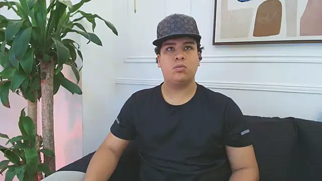 Naim_Bennetsex's cam snapshot