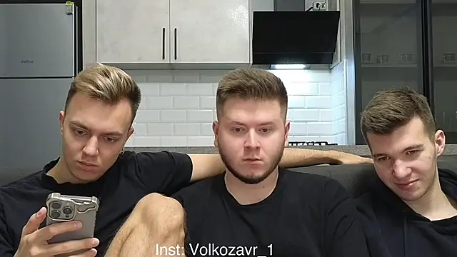 boys_sobolisha's cam snapshot