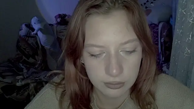 Lily_Ember's cam snapshot