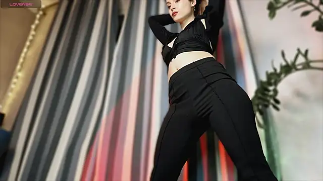 aviva_faith's cam snapshot