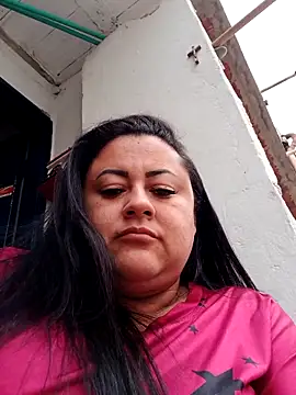 Monseratte21 live sex cam