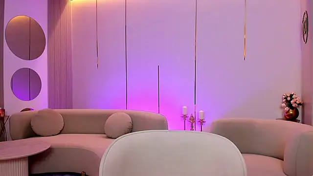 Mistress-Kennya's cam snapshot