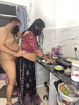 Komal_Meghawani's cam snapshot