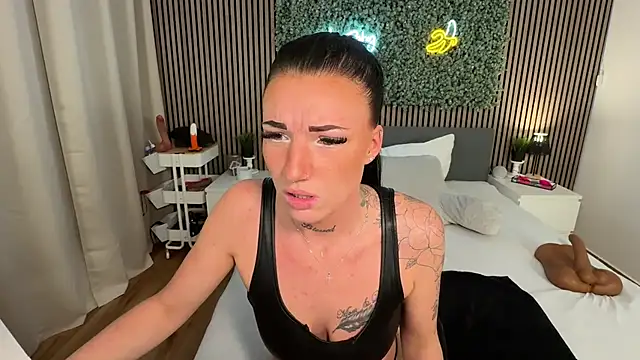 LizaRoxx's cam snapshot