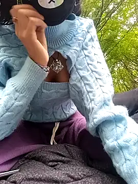 NaughtyMiuw's cam snapshot