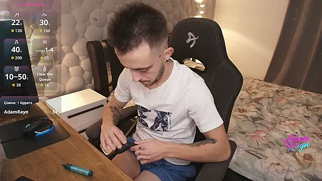 adamrayn's cam snapshot