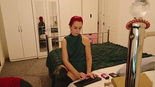 karlaolivia's cam snapshot