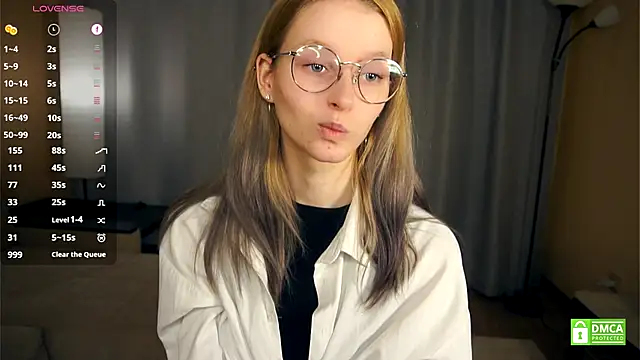 ToyaPletz's cam snapshot