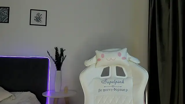 elliediaz's cam snapshot