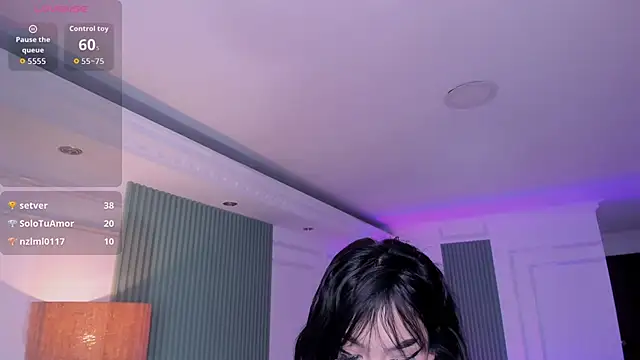 viiolet_thomas's cam snapshot