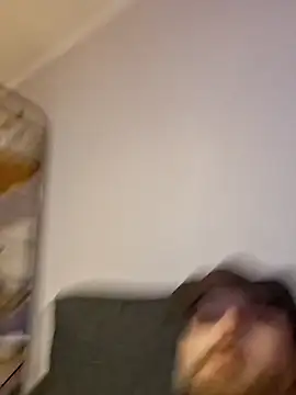 Bamse28 live sex cam