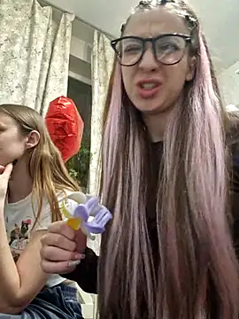 yourfavcouple_ live sex cam