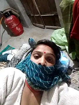 Priyanka_thakurr's cam snapshot