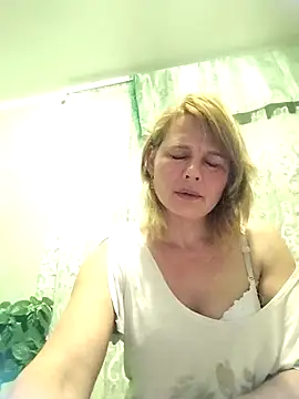 Masha412111 live sex cam