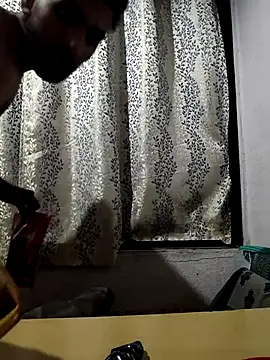 yuvrajpandey's cam snapshot