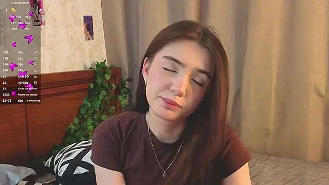 RenownedMister's cam snapshot