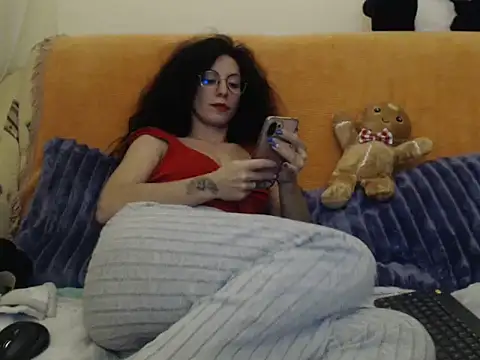 Emmatoo's cam snapshot