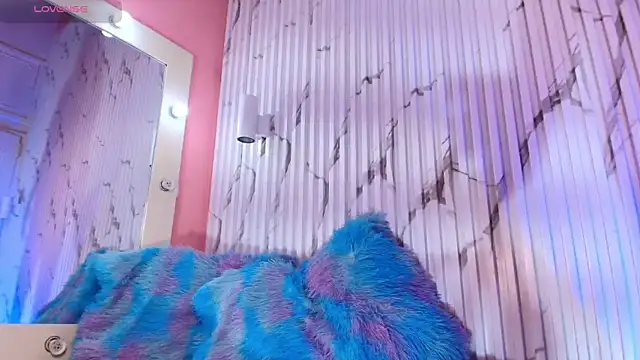 valentina_lux live sex cam