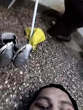 Indiafem's cam snapshot