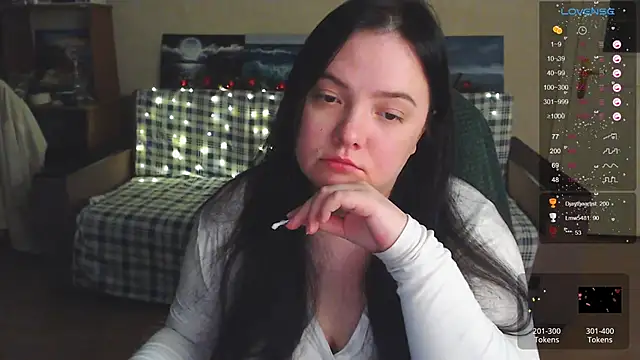 EmillyBones's cam snapshot