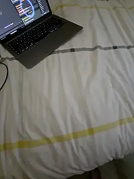 CheekyCurvesSA live sex cam