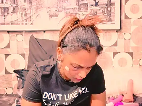 indianplaymatexx's cam snapshot