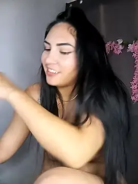 Emy_cutee's cam snapshot