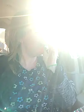 RagingRebecca's cam snapshot