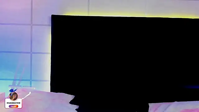 mac-sara's cam snapshot