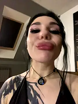 MaeveMoon's cam snapshot