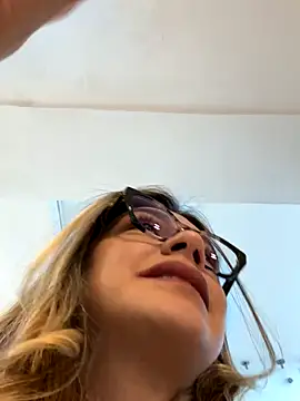 alicee16's cam snapshot