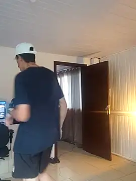 ellgatit's cam snapshot