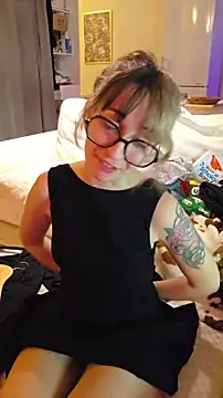 CornetDeGlace's cam snapshot