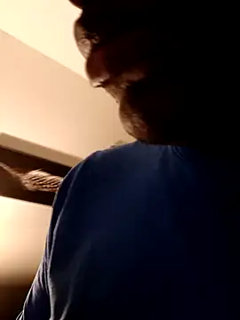 ReallyReallyReal's cam snapshot