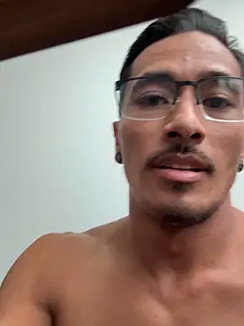 tanjir020's cam snapshot